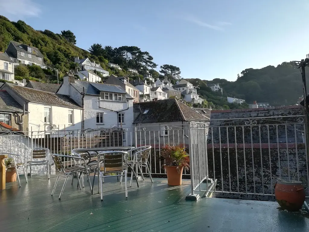 The Noughts and Crosses_Polperro_slider_image_3