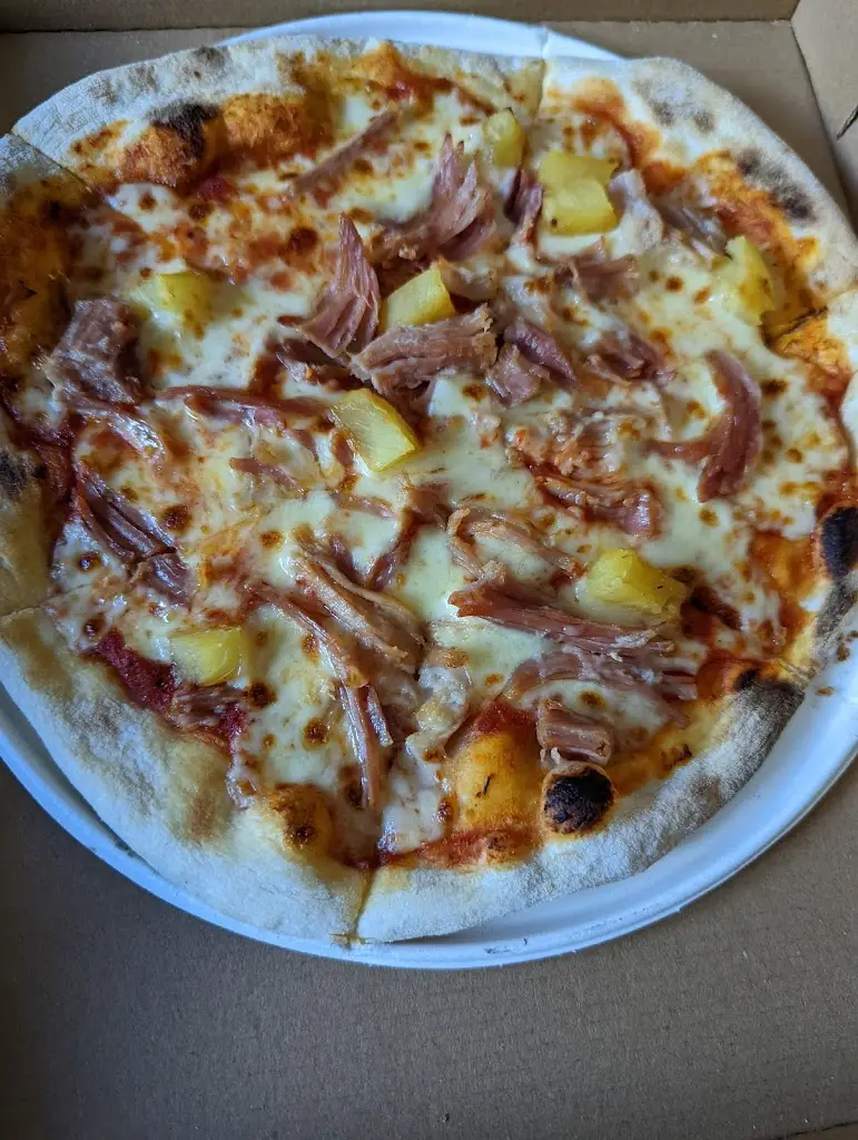 Menu_Turntable Pizzeria_Polperro_image_8