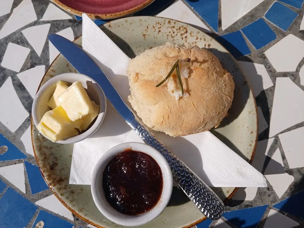 Menu_Bean and Scone_Polperro_image_3