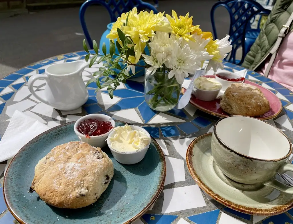 Bean and Scone_Polperro_slider_image_2