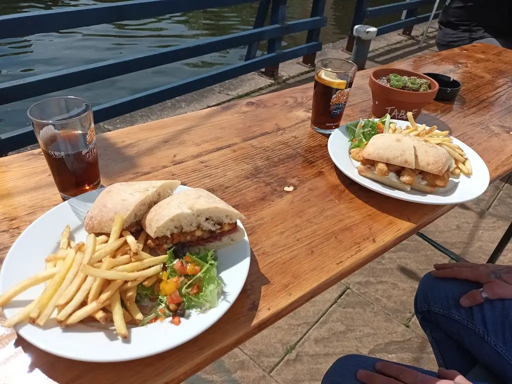 The Navigation Inn_Barrow upon Soar_slider_image_2