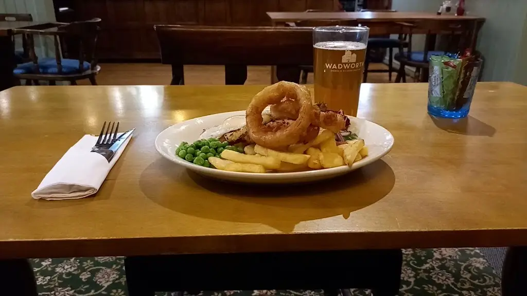 The Rose & Crown_Pucklechurch_slider_image_2