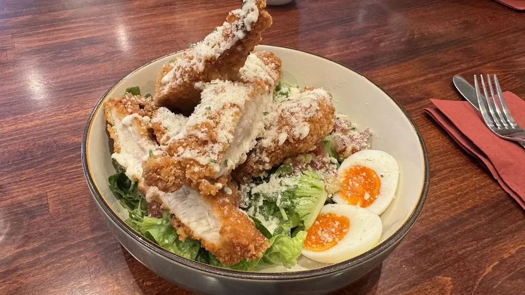 Mark Mourmanov_The Three Crowns_Princes Risborough_review