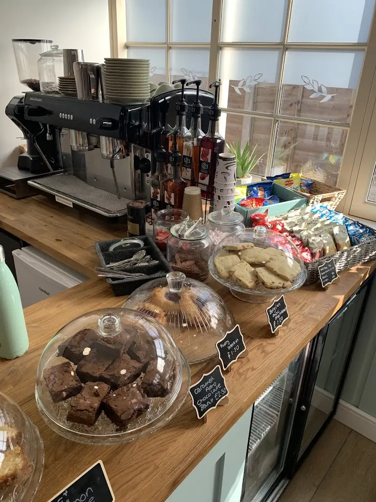 The Secret Garden Cafe_Barrow upon Soar_slider_image_2