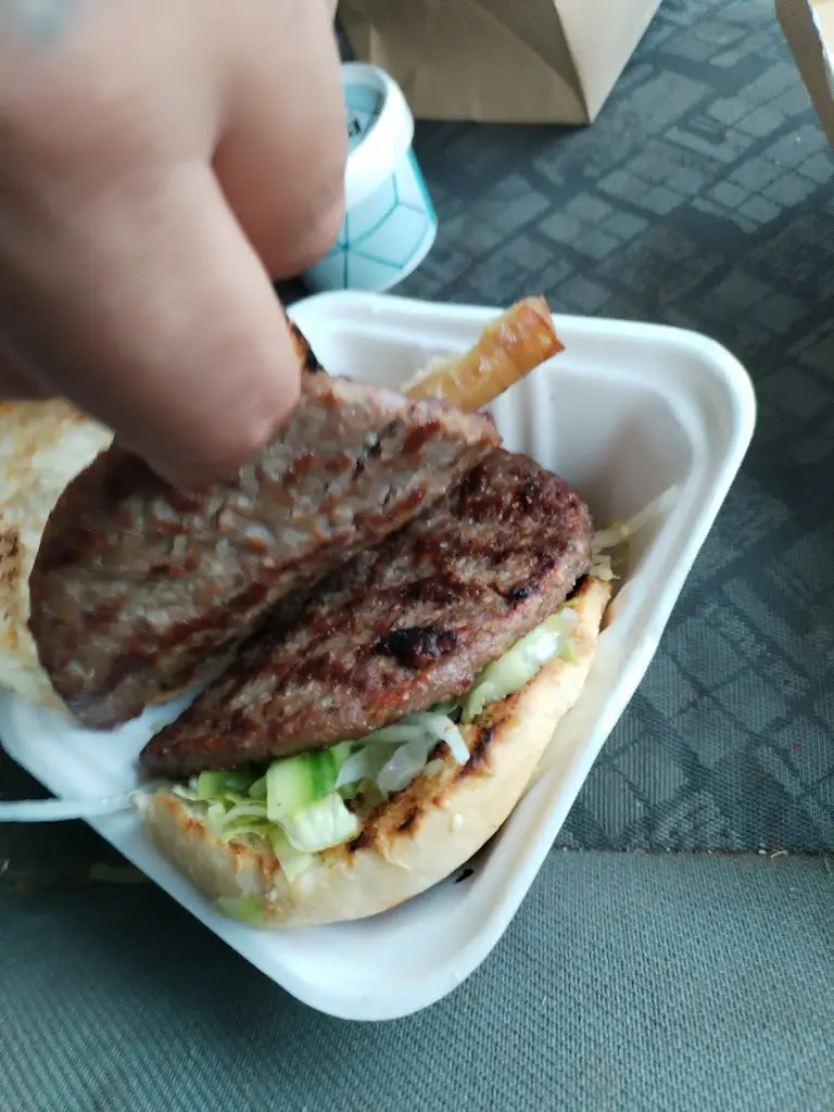 charlie hurst_Barrow's Chef_Barrow upon Soar_review