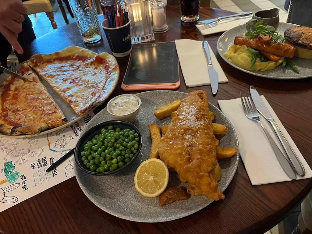 Quorndon Fox Quorn Leicester_Quorndon_slider_image_3