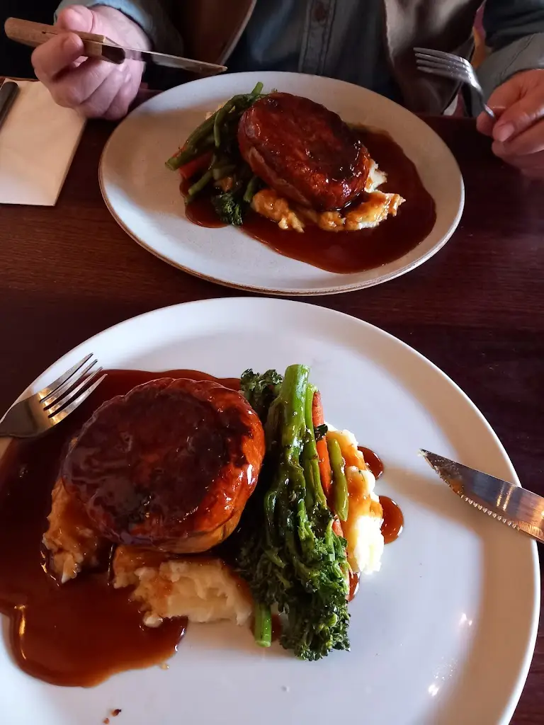 Menu_The Britannia_Queniborough_image_8