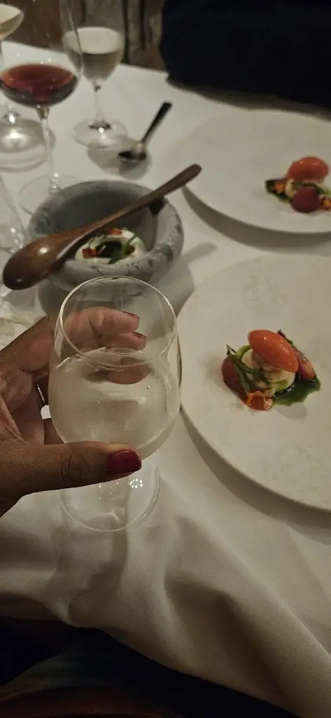 Jessica Morningstar_John's House_Barrow upon Soar_review