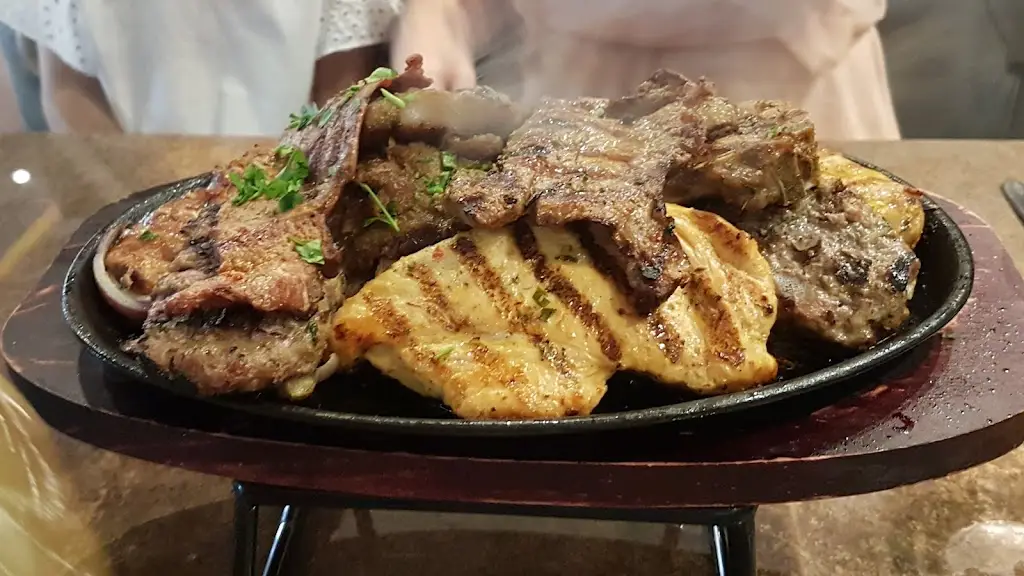 Menu_Istanbul Grill Restaurant and Cocktail Bar_Radcliffe_immagine_7