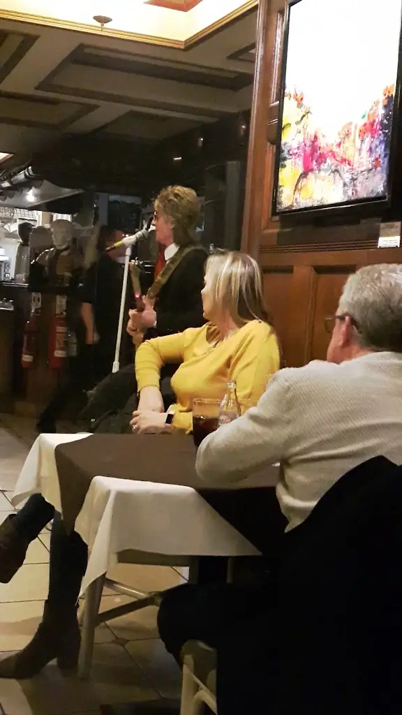 Italia Mia_Radcliffe_slider_image_2