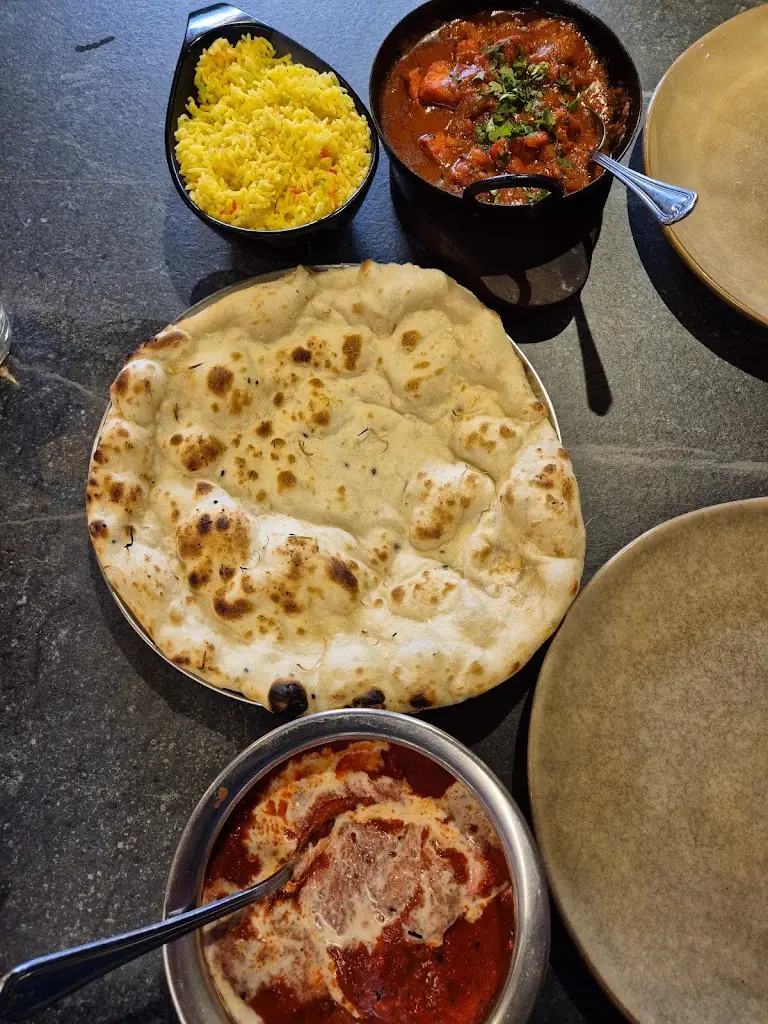 Bengal Lounge_Pocklington_slider_image_2