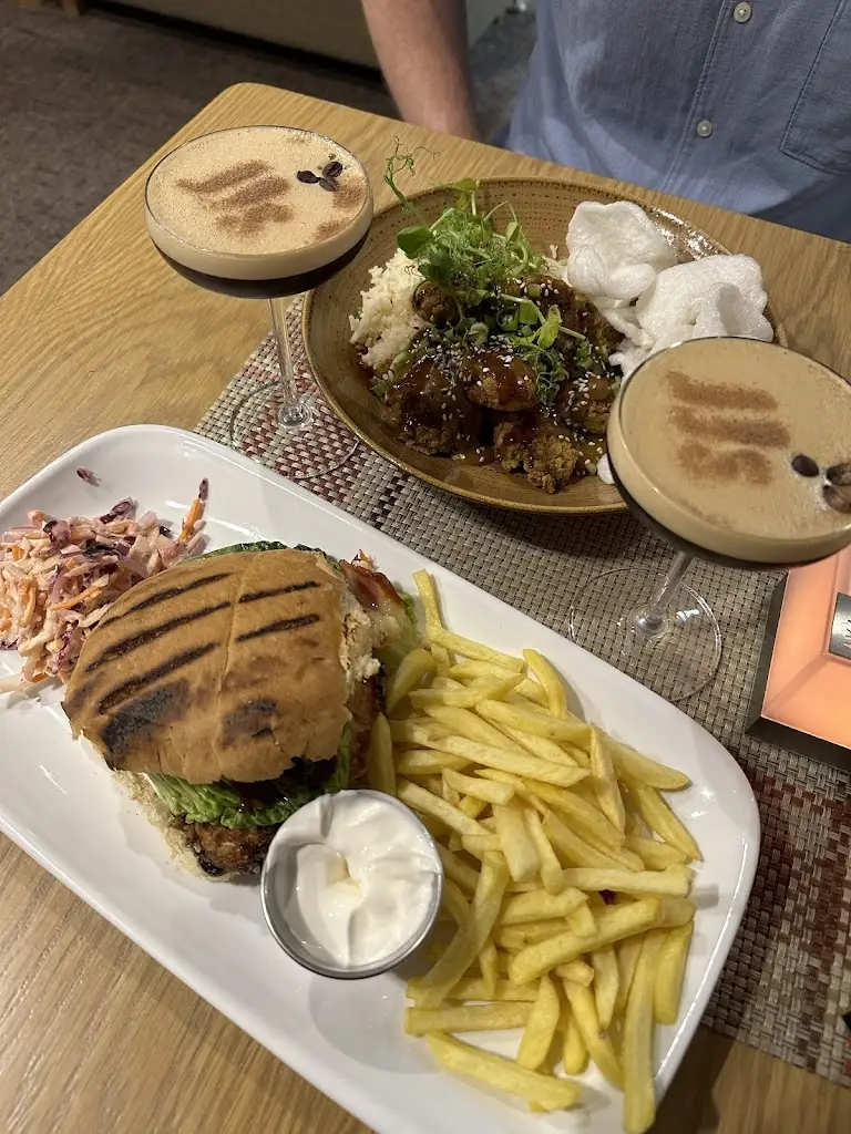 Millie Rae Turrell_JJs Bar & Kitchen_Pocklington_review