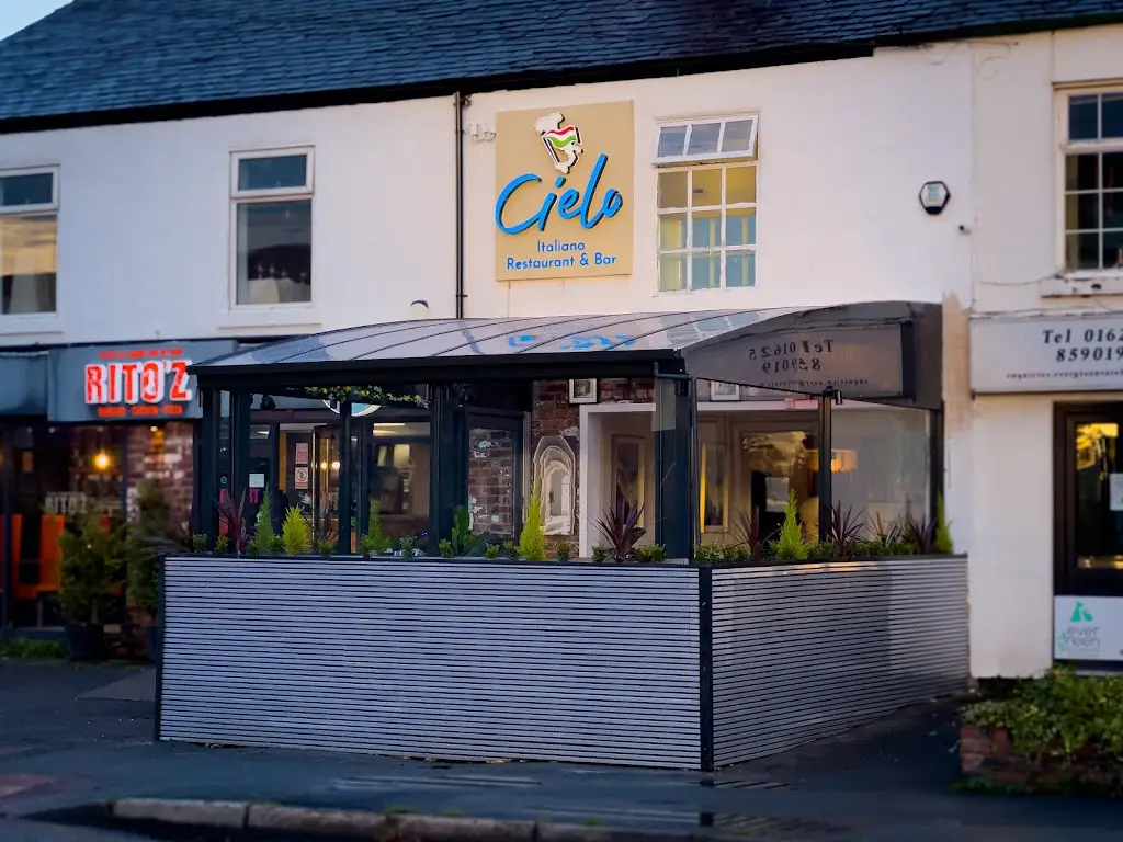 Cielo Italiano Restaurant and Bar restaurant in Poynton