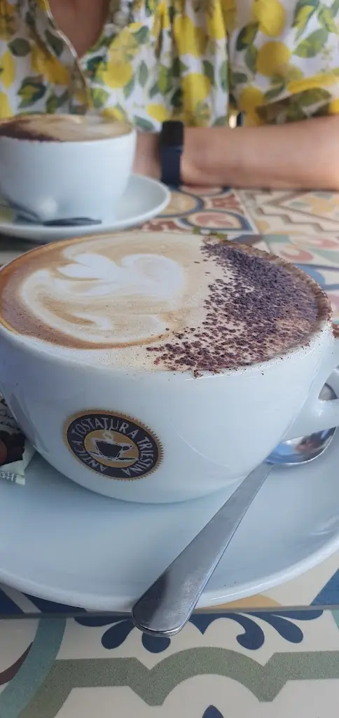 Menu_Cofano Caffé_Poynton_image_2