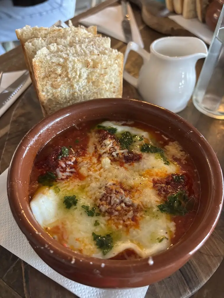 Gary Ho_Cofano Caffé_Poynton_review