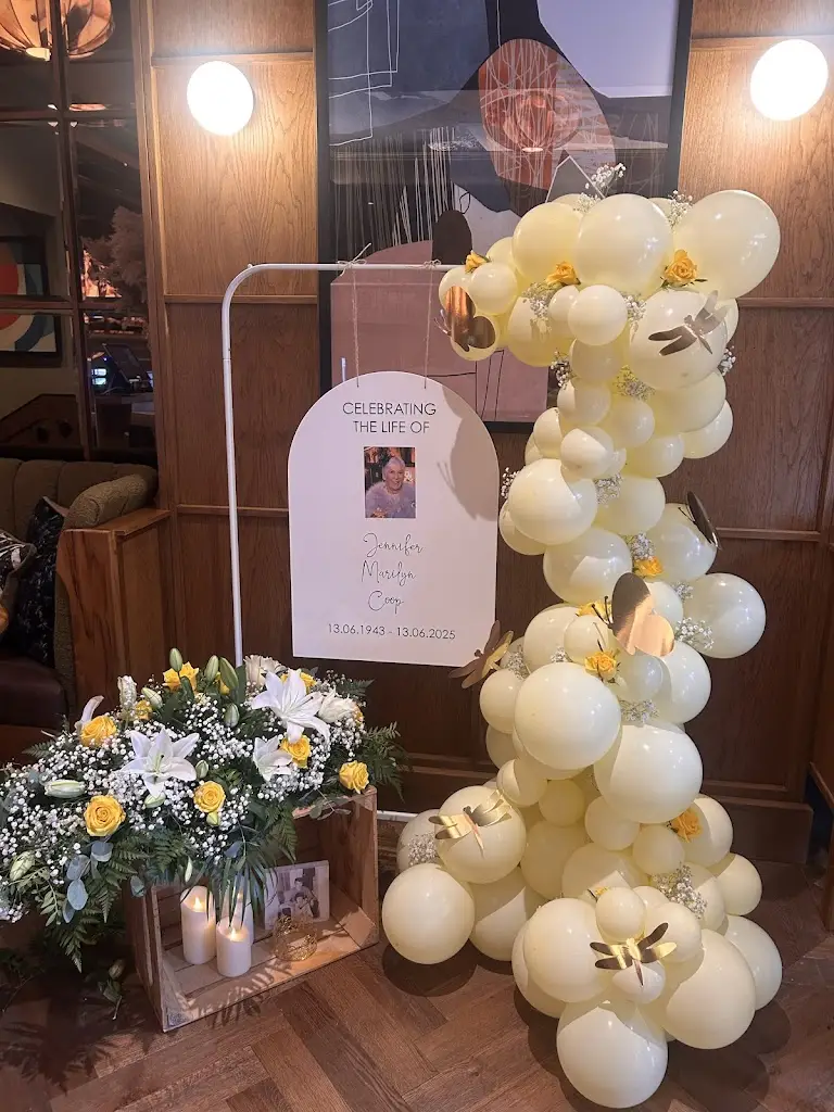 Georgia Pickstone_Farmers Arms, Poynton_Poynton_recensione