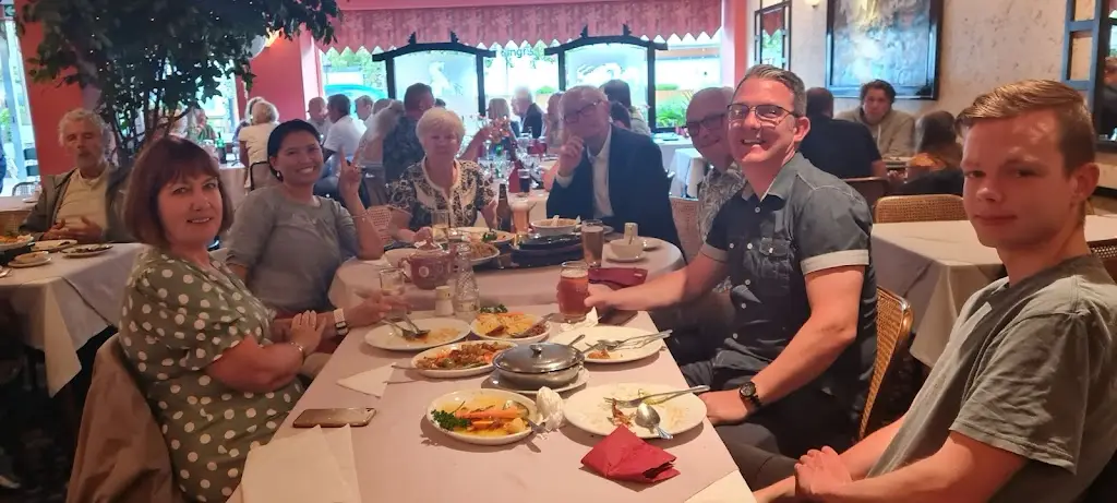 Michelle Bravo _Beijing Restaurant_Poynton_review