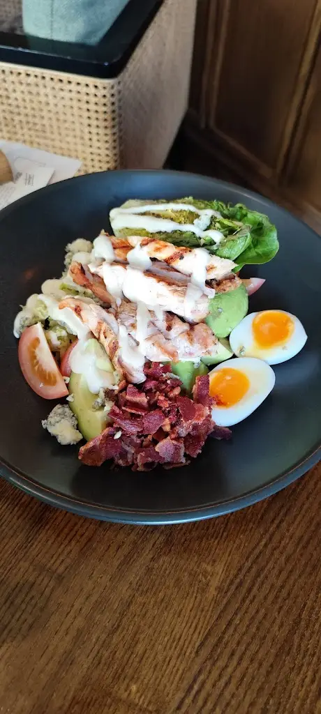 Serena Dixon_The Aviator_Poynton_review