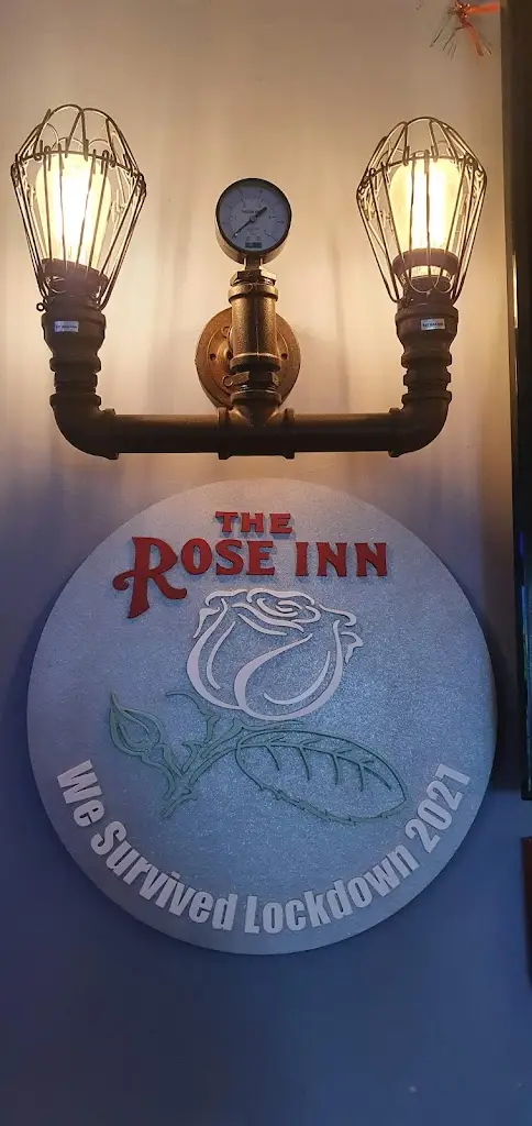 Miss Glass_The Rose Inn_Queenborough_review