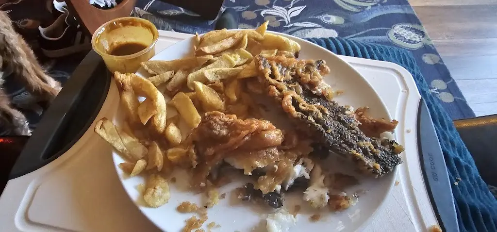 Spencer Kitts_Golden fish bar_Queenborough_review