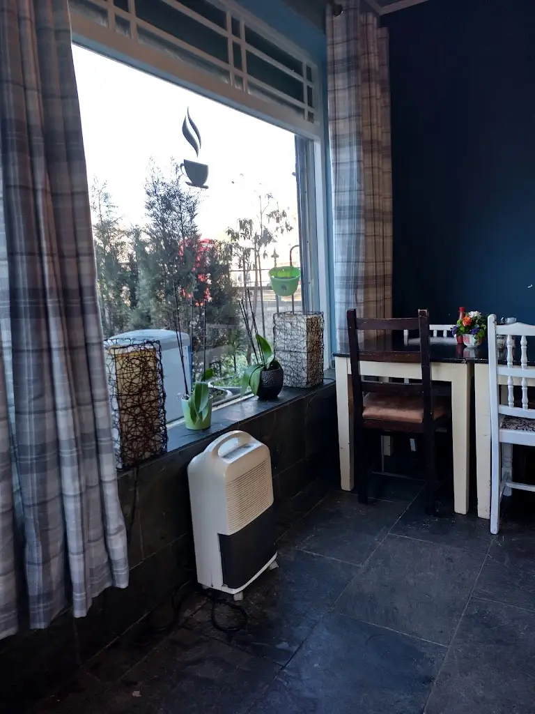 Pete _The Riverbank_Radstock_review