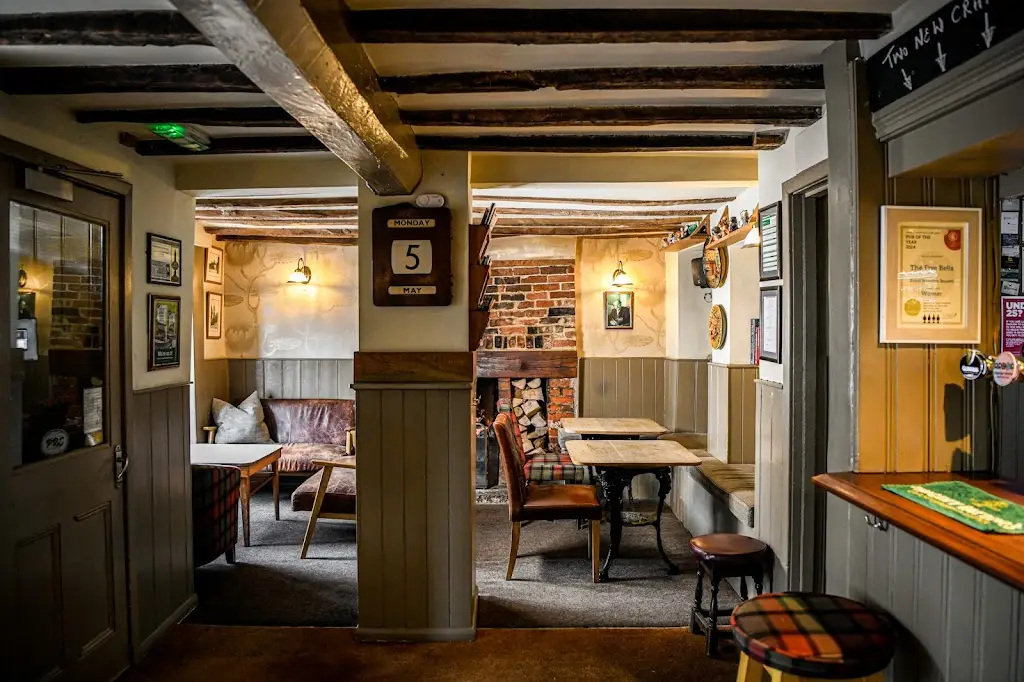 The Five Bells_Purton_slider_image_1