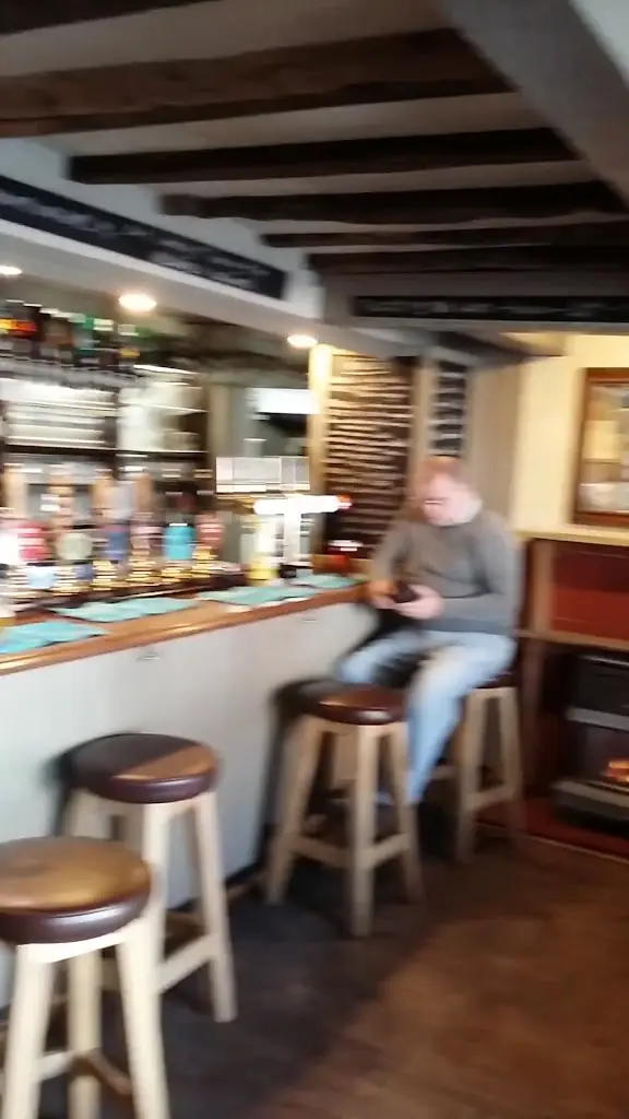 The Five Bells_Purton_slider_image_2