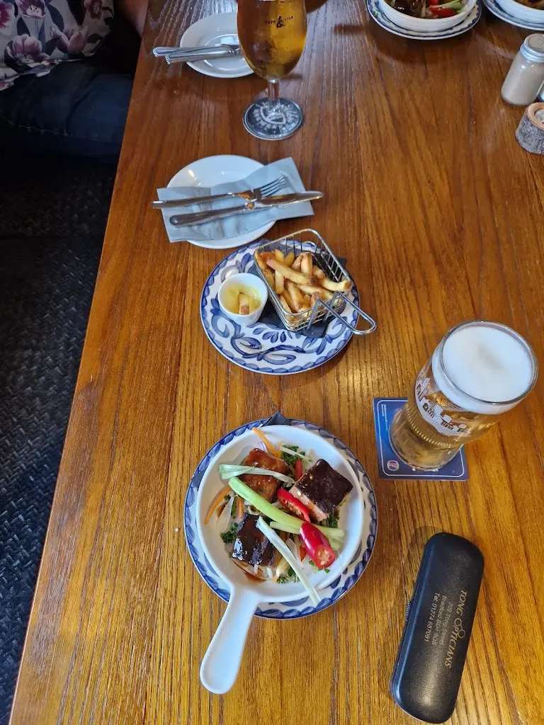 Menu_The Grove Inn_Rastrick_immagine_6