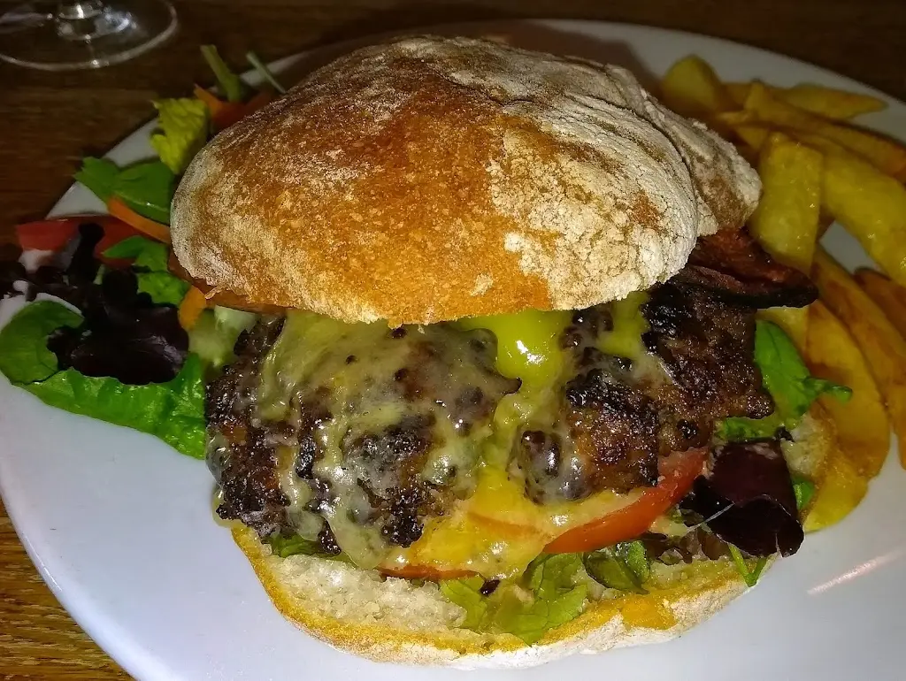 Charlie's_Baslow_slider_image_2