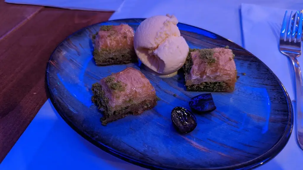 Menu_Galata Mezze Restaurant & Bar_Rainham_image_5