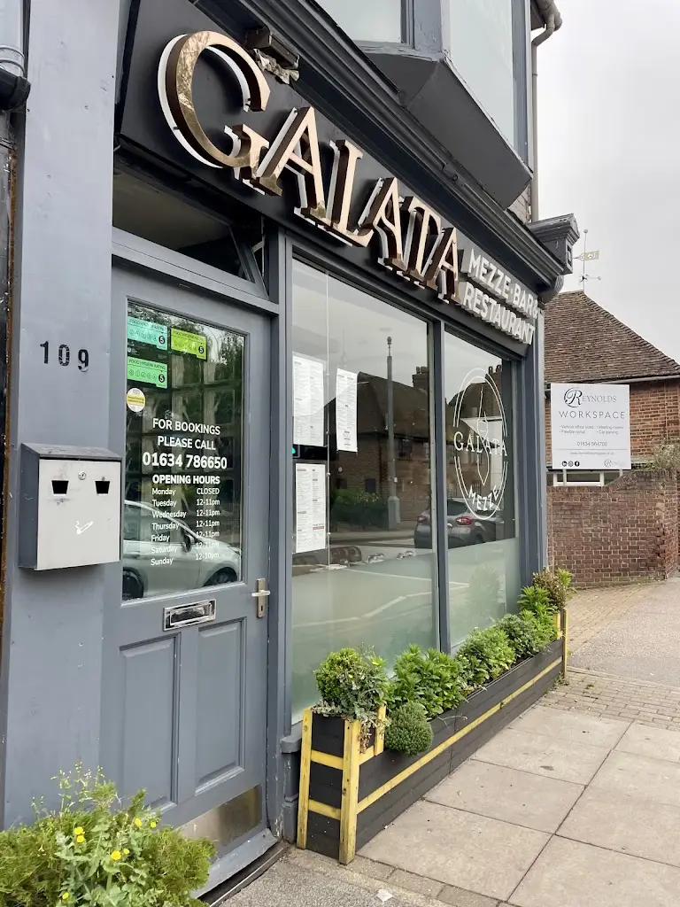 Galata Mezze Restaurant & Bar restaurant in Rainham