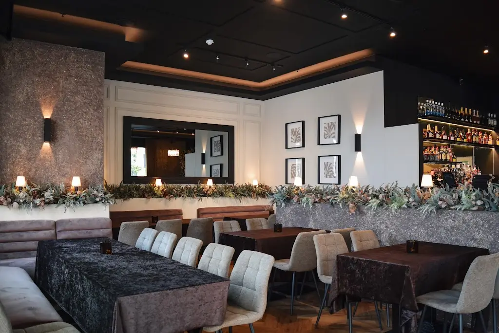 Nero Lounge Restaurant Restaurant in Rainham