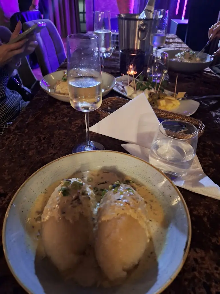 Nero Lounge Restaurant_Rainham_slider_image_3