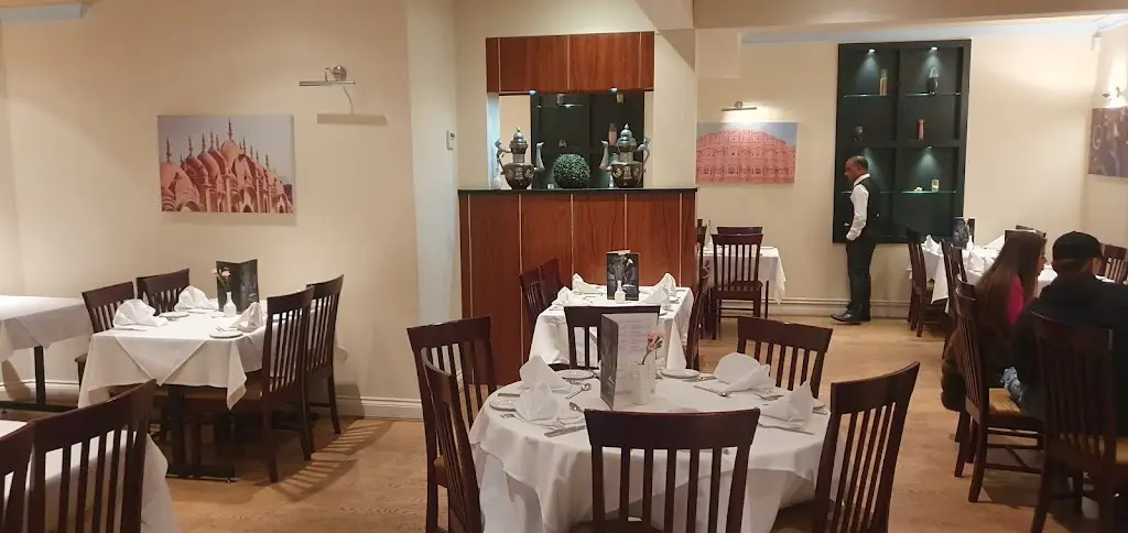 Darjeeling Heights_Rainham_slider_image_3