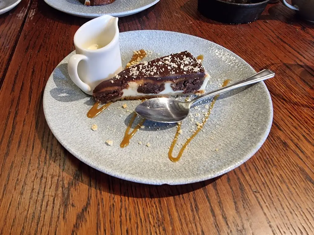 Menu_Hutt_Ravenshead_image_9