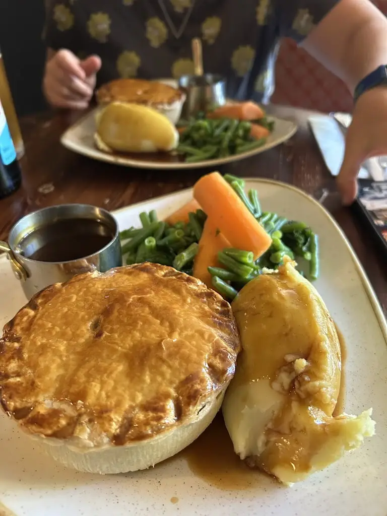 Sandra Jel_Wheatsheaf_Baslow_review