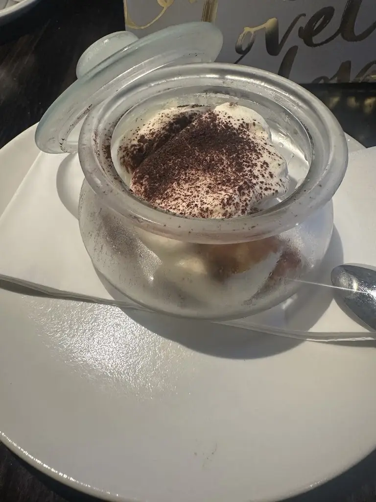 Menu_Storia Radlett_Radlett_image_3