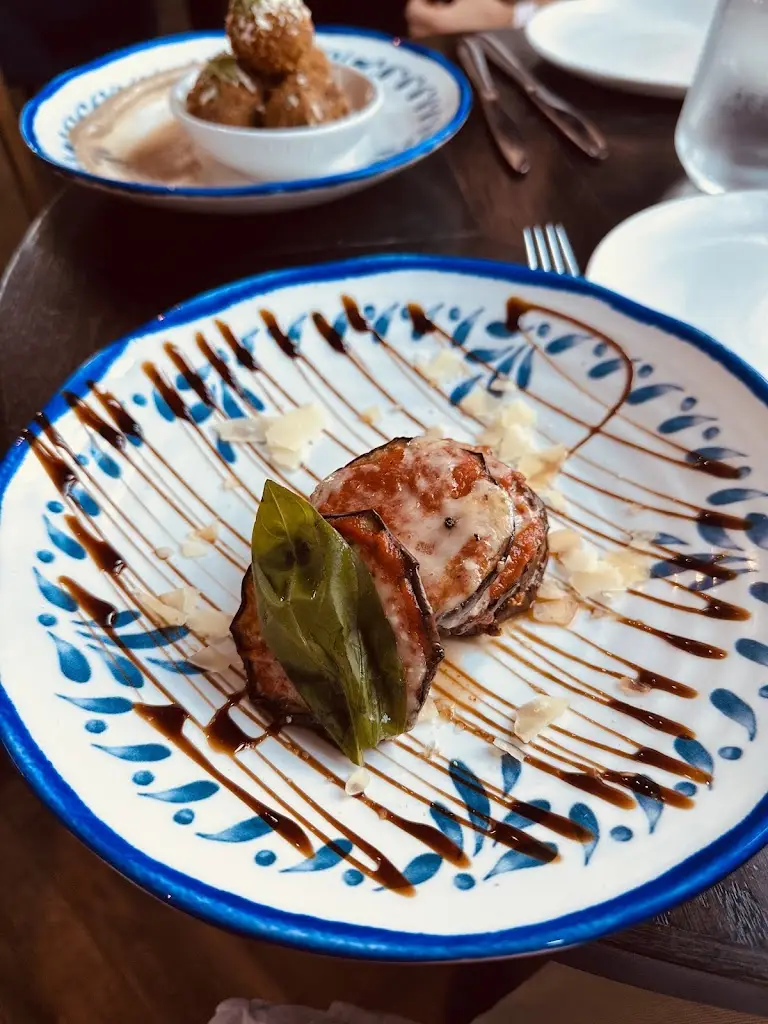 Lee S._Storia Radlett_Radlett_review