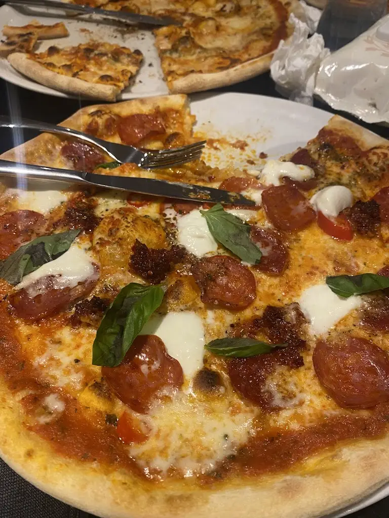 Valentina Carbone_Storia Radlett_Radlett_review