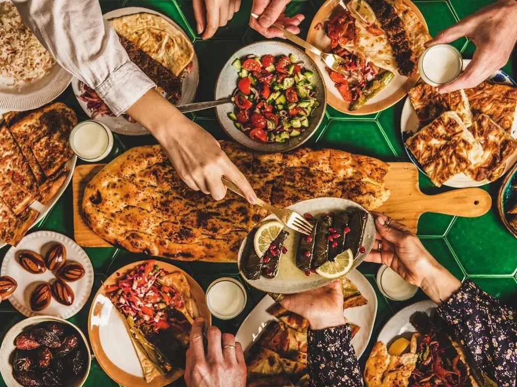 Isot Mediterranean kurdish Restaurant_Radlett_slider_image_3