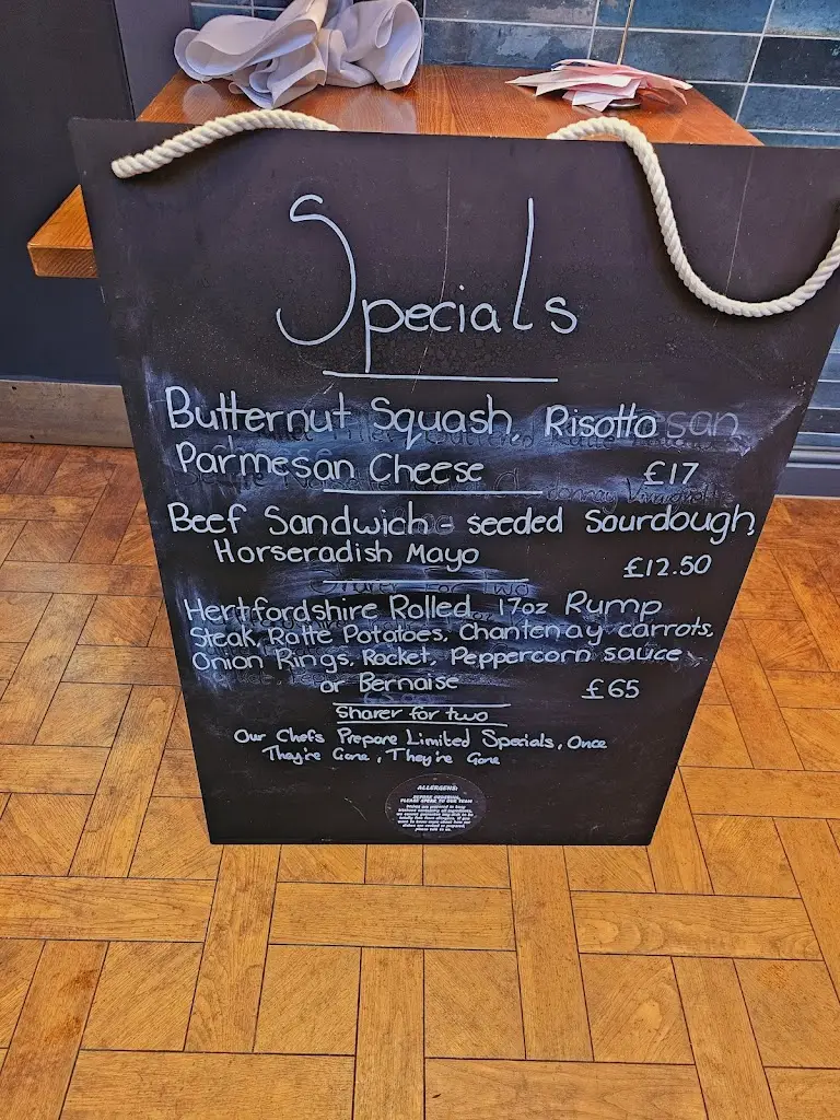 Menu_The Three Horseshoes_Radlett_imagen_4