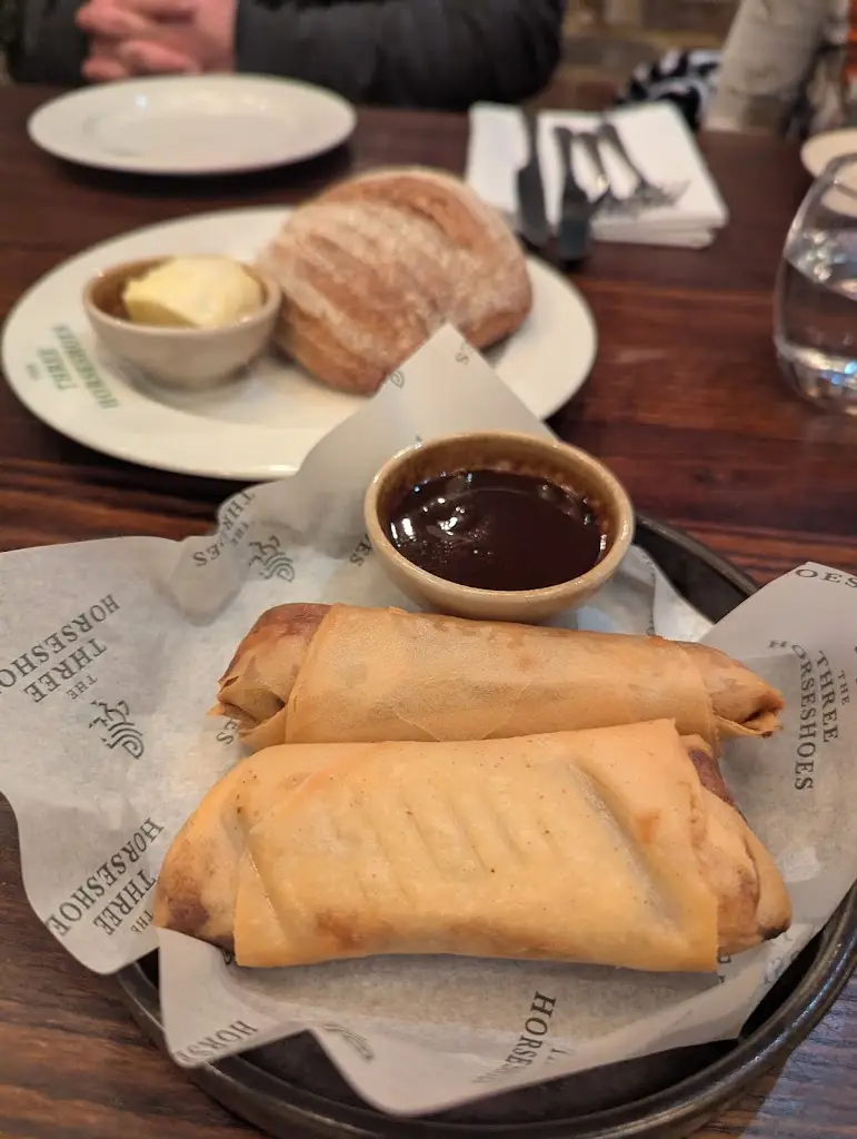 Sabrina Balzano_The Three Horseshoes_Radlett_reseña