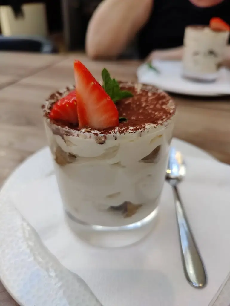 Menu_L’Italiana_Radlett_image_3