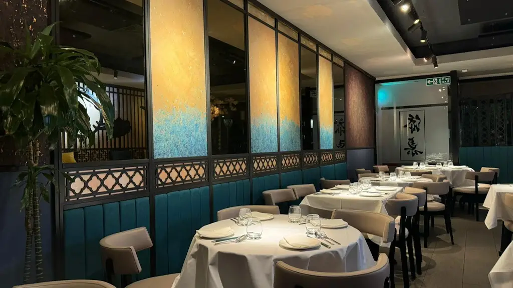 Tim's Table_Radlett_slider_image_3