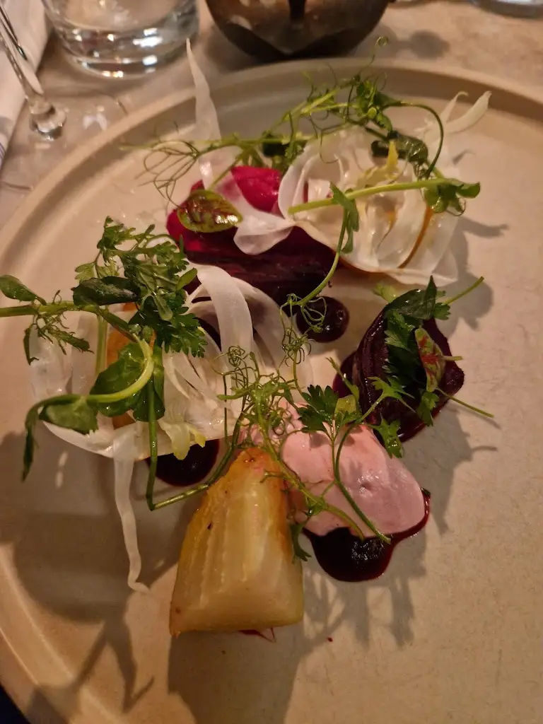 Menu_The Pearl | British dining room_Prestwich_image_9