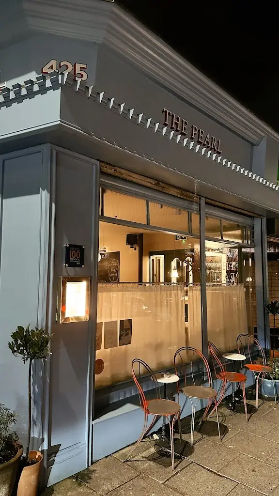 Bridie Ellis Bukorović_The Pearl | British dining room_Prestwich_review