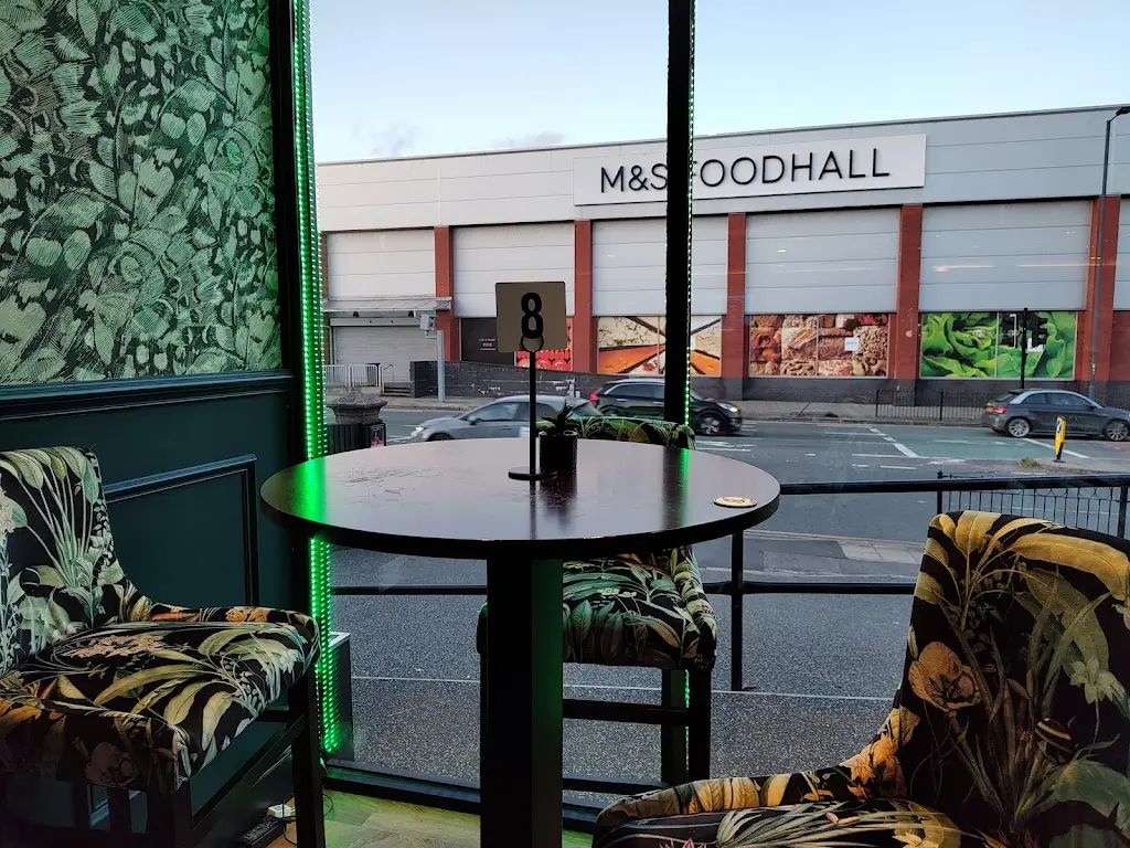 Andrew L_Icons Bar & Restaurant_Prestwich_recensione