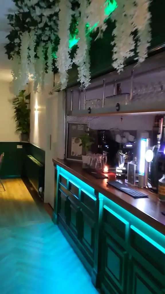 Par One Bar & Restaurant by Prestwich Golf Club_Prestwich_slider_image_2