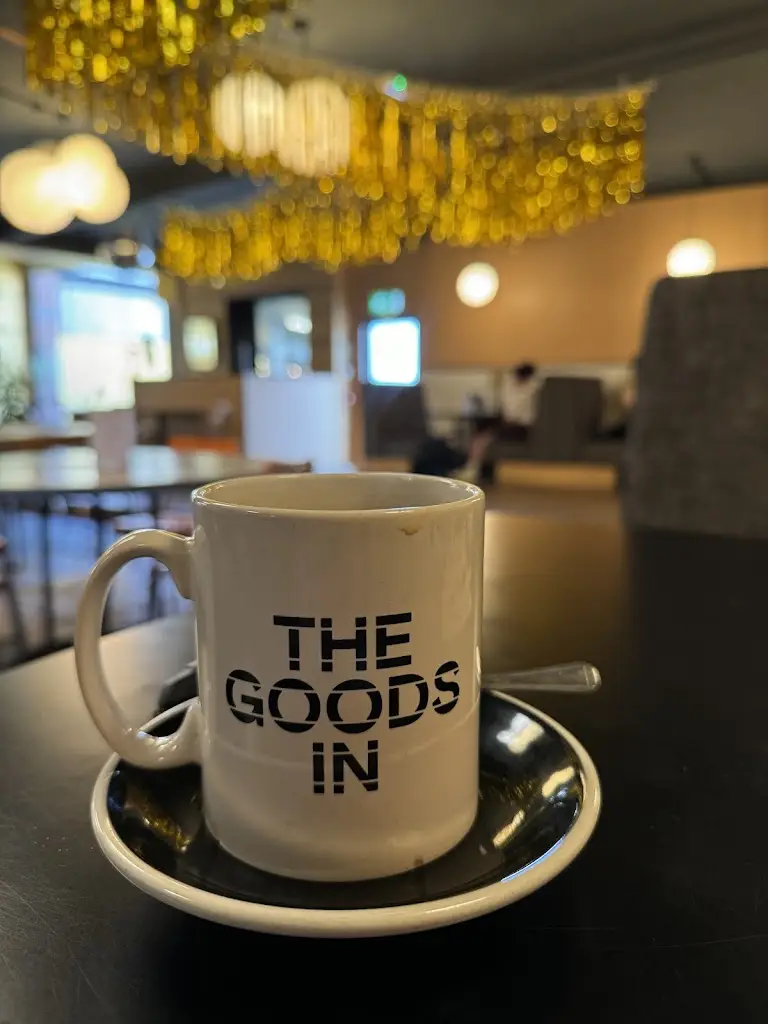 Mat Lake_The Goods In_Prestwich_review