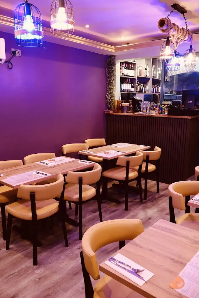 Ahaar Indian Street Food restaurant in Prestwich